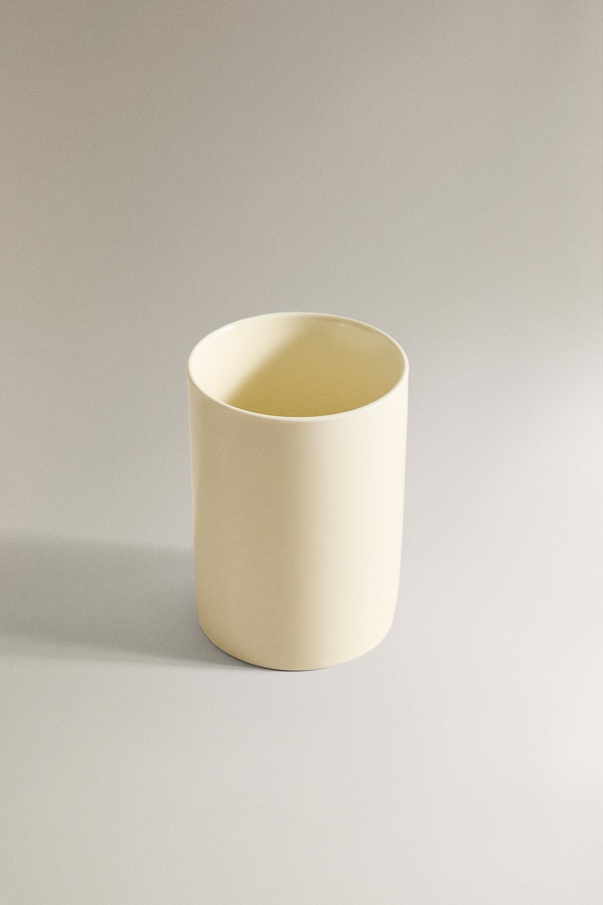 CERAMIC MAKEUP TUMBLER